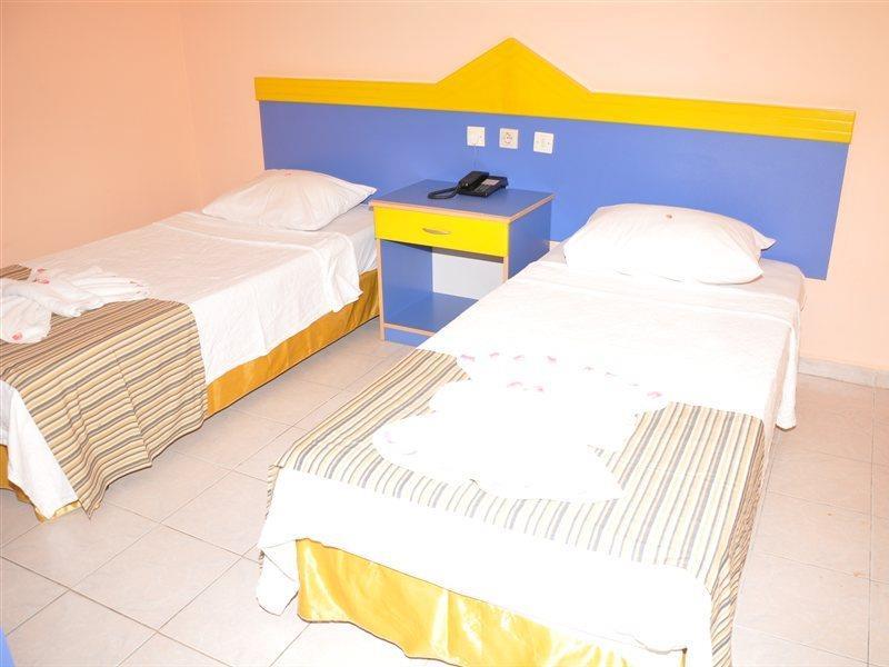 Sundream Apartments Мармарис Екстериор снимка